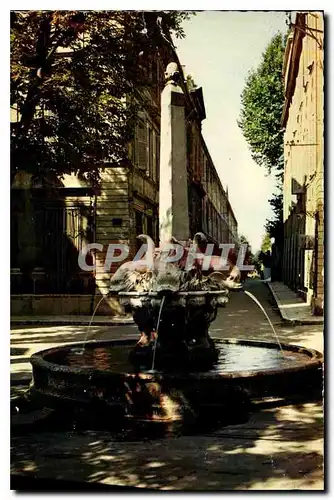 Cartes postales moderne Aix en Provence Bouches du Rhone Place du Septembre La fontaine des quatre Dauphins 1666
