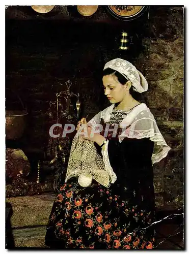 Cartes postales moderne La Bretagne Pittoresque Costume du Morbihan region de Sarzeau