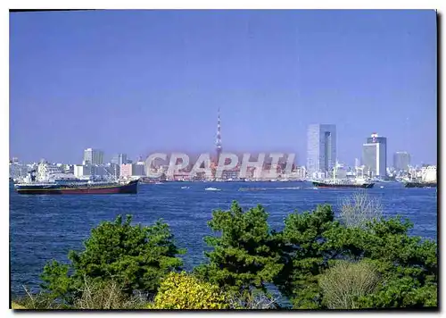 Cartes postales moderne Tokyo Tower and the Hamamatsucho area as seen from traveling ships in Tokyo Bay