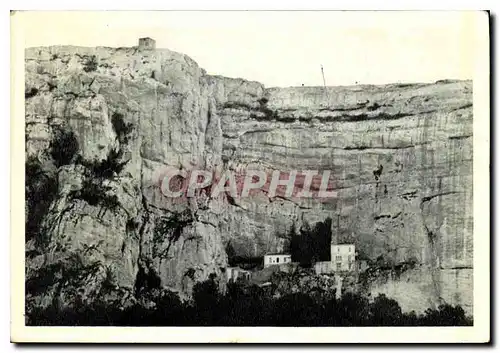 Cartes postales moderne La Sainte Baume La Grotte et le St Pilon