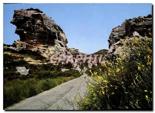 Cartes postales moderne Les Baux de Provence Bouches du Rhone le Val d'Enfer