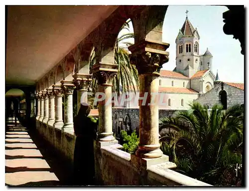 Cartes postales moderne Abbaye de Notre Dame de Lerins Ile Saint Honorat Cannes A M Cloitre moderne