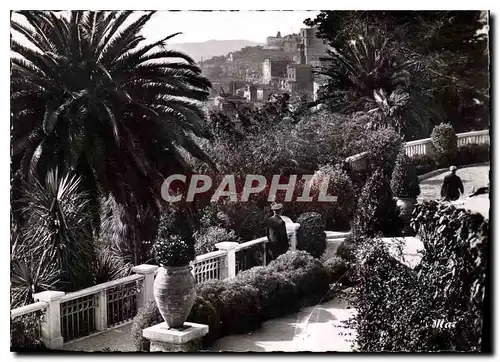 Cartes postales moderne La Cite des Fleurs Grasse A M vue prise du Jardin du Parc Palace