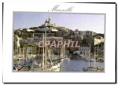 Cartes postales moderne Marseille Notre Dame de la Garde vus du vieux port