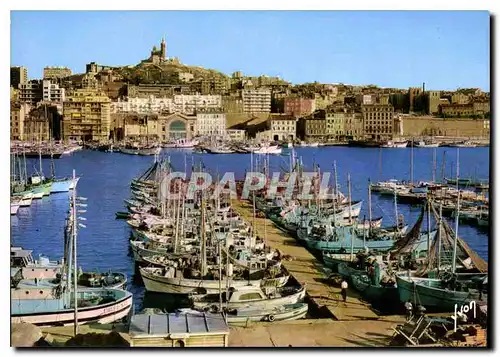 Moderne Karte Couleurs et lumiere de France Marseille Bouches du Rhone le vieux Port en arriere plan Notre Dam