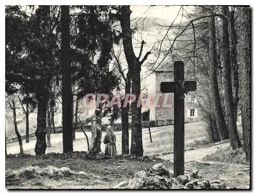 Cartes postales moderne La Louvesc Maison Saint Regis Jardin Premiere station du Chemin de la Croix