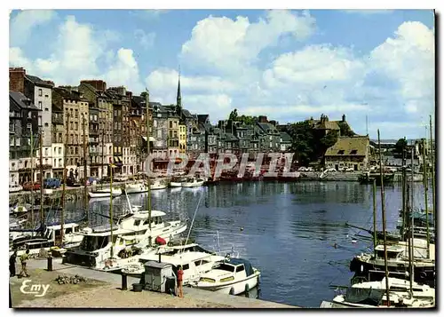 Moderne Karte Honfleur Calvados le vieux bassin et les facades typiques du quai Sainte Catherine