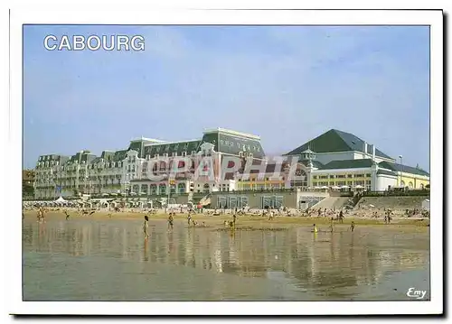 Cartes postales moderne En Normandie Cabourg Calvados la plage le Grand Hotel et le Casino