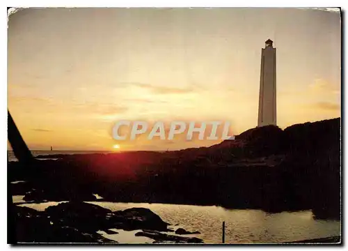 Cartes postales moderne Les Sables d'Olonne Coucher de soleil sur le phare