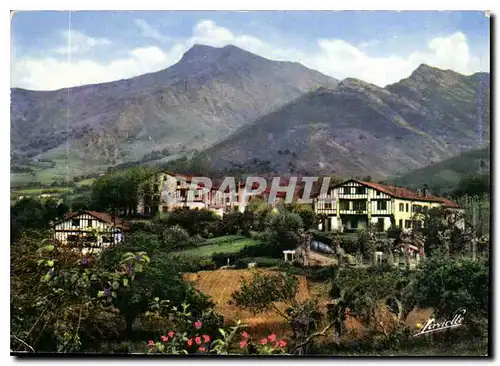 Cartes postales moderne Maisons Basques au pied de la Rhune