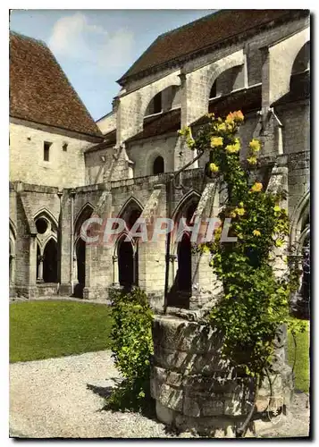 Cartes postales moderne Abbaye de Noirlac Cher le Cloitre