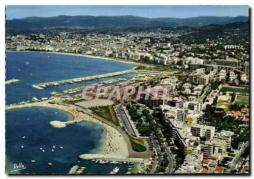 Cartes postales moderne La Cote d'Azur Cannes Vue generale sur le quartier du Palm Beach La Croisette et le Port Pierre