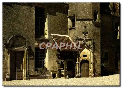 Moderne Karte Chateau de Chateauneuf en Auxois Cote d'Or Cour interieure