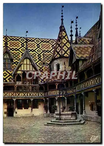 Cartes postales moderne Hostel Dieu Beaune Cour d'honneur Angle du Cloitre Puits