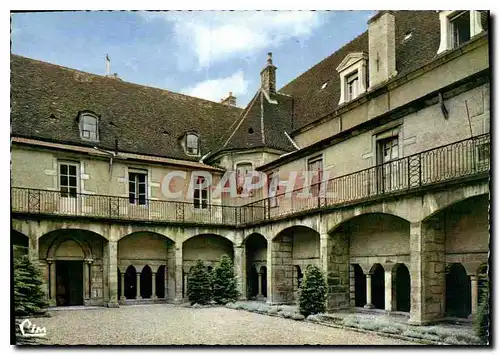 Cartes postales moderne Beaune Cote d'Or Couvent des Cordeliers Cour d'Honneur