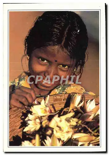 Cartes postales moderne Inde Jeune fille a Goa India