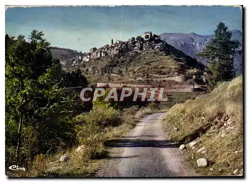 Cartes postales moderne Haute Provence Station Ete Hiver Beuil Alpes Mar Vue sur le bourg