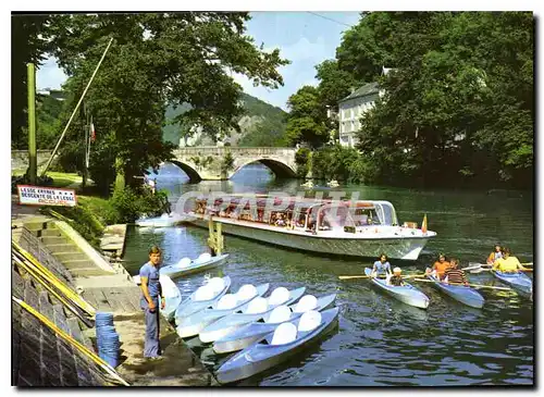 Cartes postales moderne Excursions sur la Meuse en Bateaux vedettes Descente de la Lesse en Kayaks et Barques