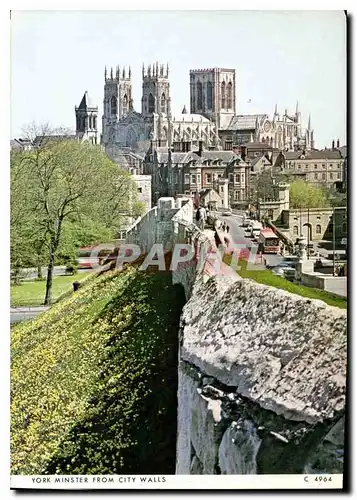 Cartes postales moderne York Minster from City Walls