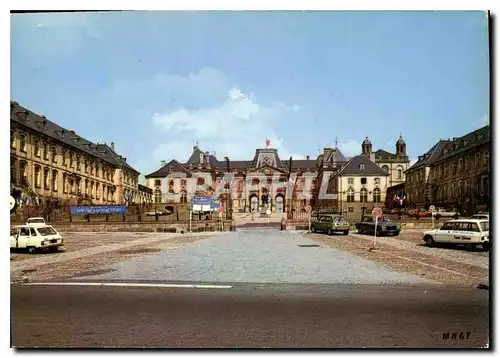 Cartes postales moderne Luneville Mourthe et Moselle le chateau XVIIIe siecle et la cour d'Honneur