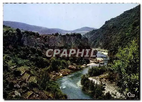 Moderne Karte Herault Touristique sur le route entre Tarassac et Roquebrun
