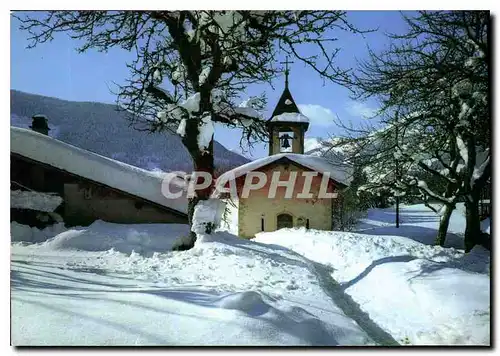 Moderne Karte Dans un village de Montagne Petite Chapelle sous la Neige