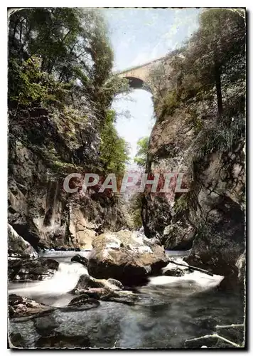 Cartes postales moderne Paysages de Chartreuse le Pont Saint Bruno sur la route du Desert dominant les Gorges du Guiers