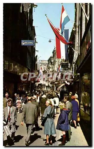 Cartes postales moderne Amsterdam Holland la Kalverstraat rue commercante la plus animee de la Capitale