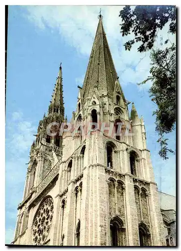 Cartes postales moderne Chartres Eure et Loir Cathedrale Notre Dame le Clocher Vieux XII S et Clocher Neuf XVI S