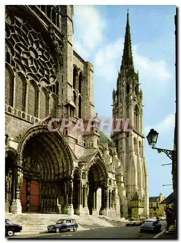 Cartes postales moderne La Cathedrale XII siecle et la fleche gothique