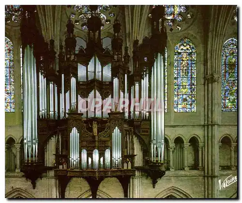 Cartes postales moderne Les Merveilles de Chartres Eure et Loir la Cathedrale XII siecle les grandes orgues renovees en