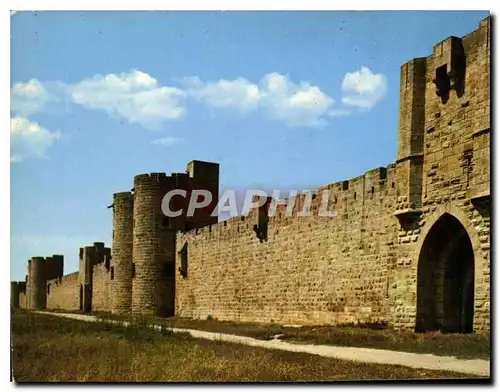 Cartes postales moderne Aigues Mortes Gard les Remparts Cote Sud XIII siecle