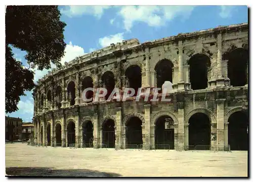 Cartes postales moderne Nimes Gard les arenes amphitheatre romain