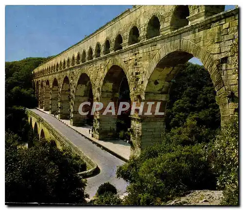 Moderne Karte En pays romain Le pont du Gard