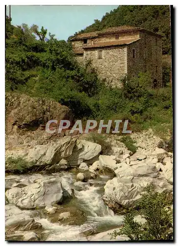 Cartes postales moderne Les Cevennes touristique les Gorges du Gardon entre St Jean du Gard et l'estrechure Vieux Mas au