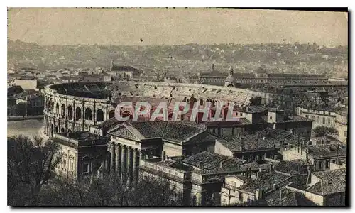 Cartes postales moderne La Provence Romaine Nimes vue sur les Arenes Romaines