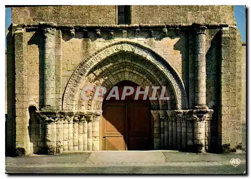 Cartes postales moderne Ile de Re Chte Mme Ars en Re le porche de l'Eglise architectire romane