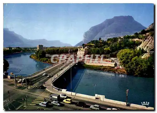 Cartes postales moderne Grenoble ville olympique Place de la Bastille L'Isere et le Pont de la Porte de France le Casque