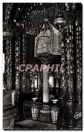 Cartes postales moderne La Cathedrale de Chartres La Vierge du Pilier