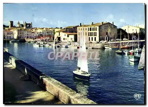 Cartes postales moderne Ile De Re Ch Mme 17 Saint Martin Yacht sortant du Port