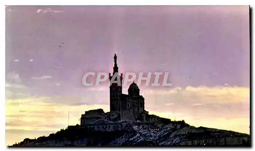 Cartes postales moderne Marseille Basilique N D de la Garde au Soleil couchant