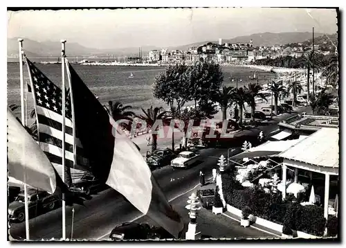 Cartes postales moderne La Cote d'Azur Cannes Le Suquet vu du Carlton Hotel