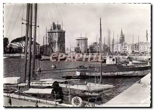 Cartes postales moderne La Rochelle Bassin des Yachts Tours Saint Nicolas de la Chaine et de la Lanterne
