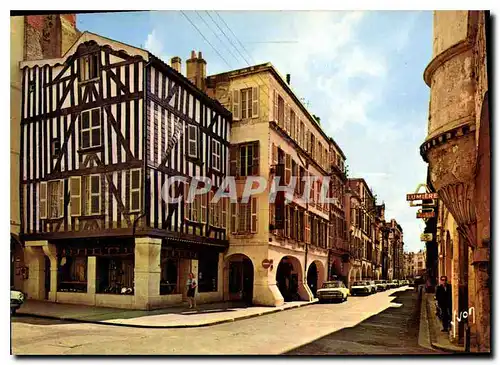 Cartes postales moderne Couleurs et Lumiere de France La Rochelle Charente Maritime Les Arcades rue du Palais