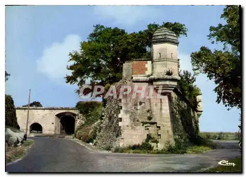 Cartes postales moderne Brouage Ville fortifiee XVII Une echauguette Entree cote Rochefort