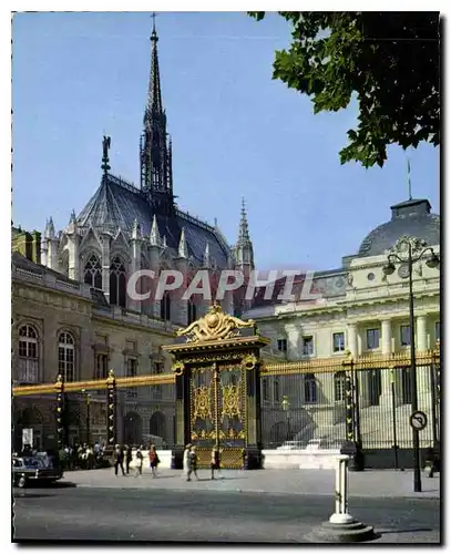 Cartes postales moderne La Sainte Chapelle et le Palais de Justice