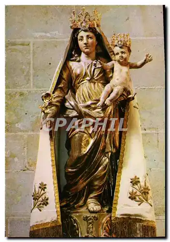 Cartes postales moderne Cathedrale d'Auch vierge Espagnole en bois dore XVIII siecle Veneree Comme Notre Dame d'Auch