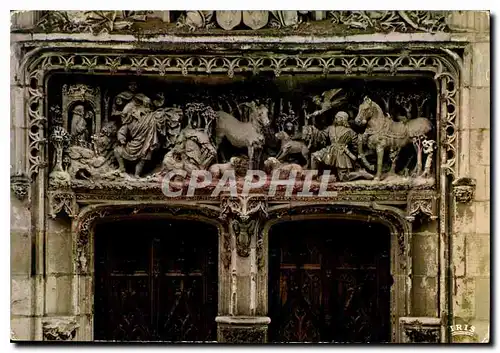 Cartes postales moderne Amboise Chateau Royal XV S la Chapelle St Hubert Haut Relief du Linteau