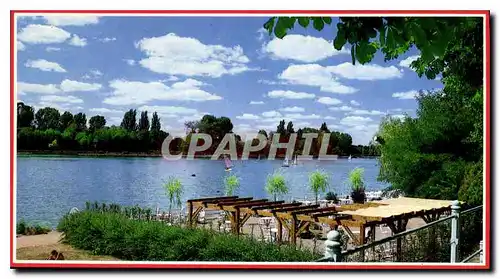 Cartes postales moderne Vichy Allier les bords du Lac d'Allier