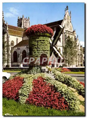 Cartes postales moderne Bourg en Bresse Ain le Moulin fleuri et l'eglise de Brou